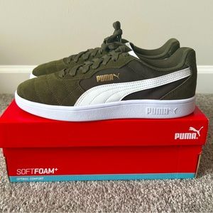 Puma Soft Foam Sneakers